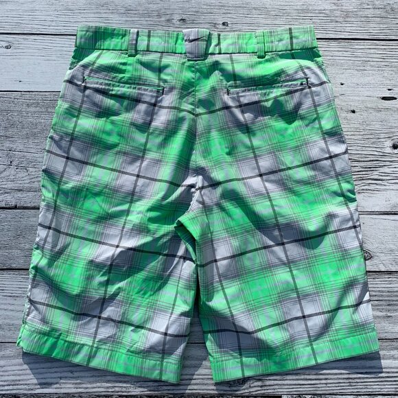 Nike Golf Tour Perfomance Dri-Fit Plaid Shorts - Picture 4 of 8